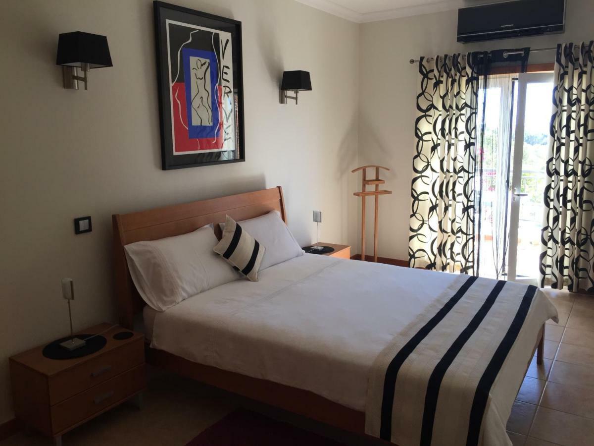 Casa Violeta Villa Mexilhoeira Grande Екстериор снимка