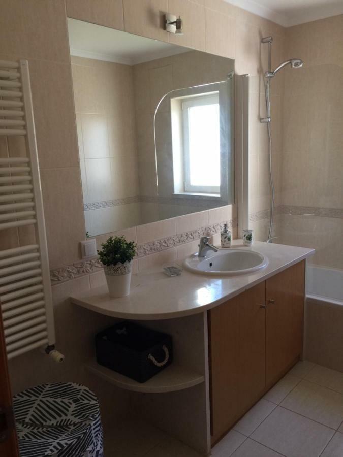 Casa Violeta Villa Mexilhoeira Grande Екстериор снимка
