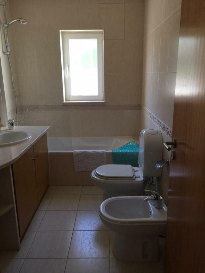 Casa Violeta Villa Mexilhoeira Grande Екстериор снимка